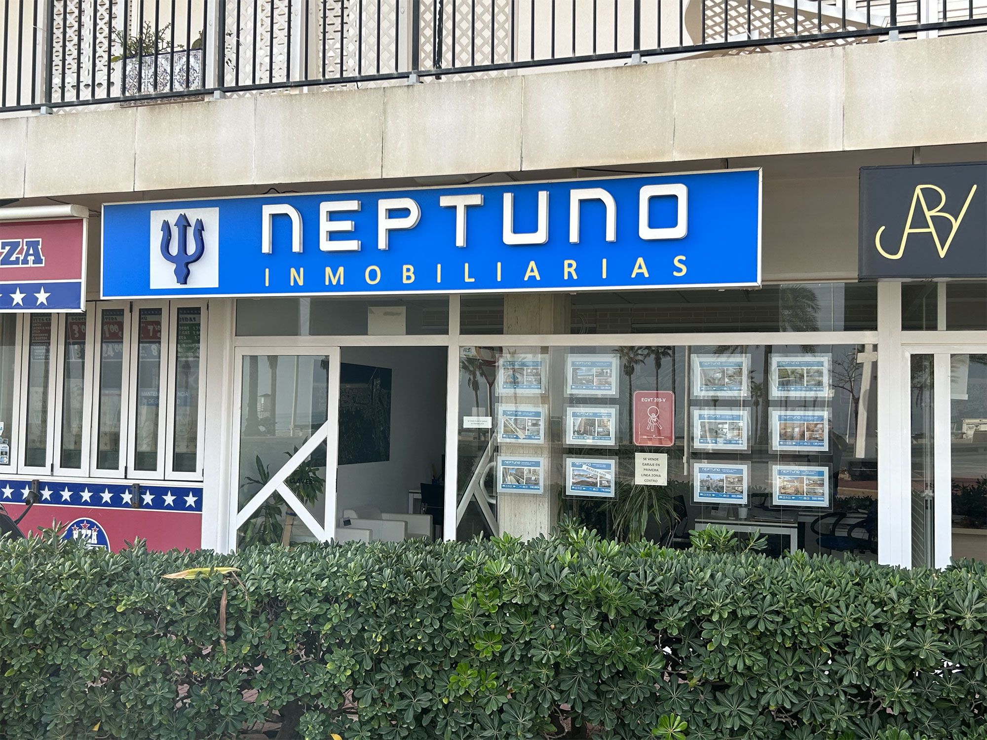 Quienes Somos. NEPTUNO PROPIEDADES SLU en Gandia